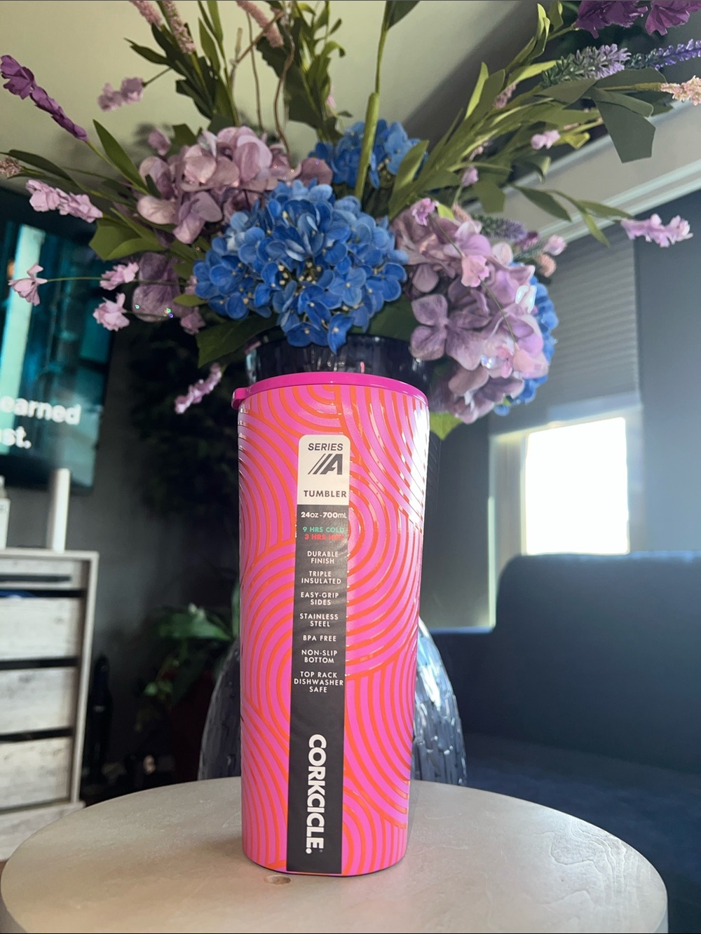 💗 DISCONTINUED NWT Corkcicle Series A 24oz Tumbler Pink Orange Groovy Swirl 💗